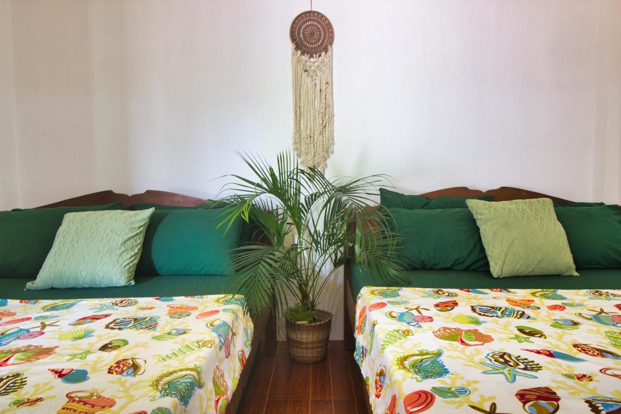 Casa Luntian And Cafe *